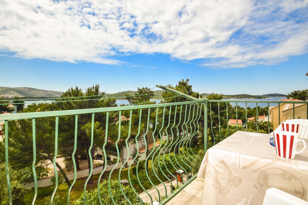 Apartments Zoricic Жаборич Екстер'єр фото